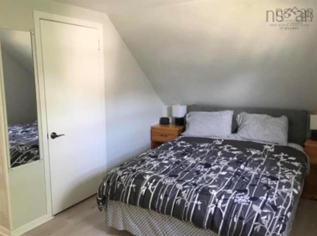 10352 1 Highway, Paradise, NS