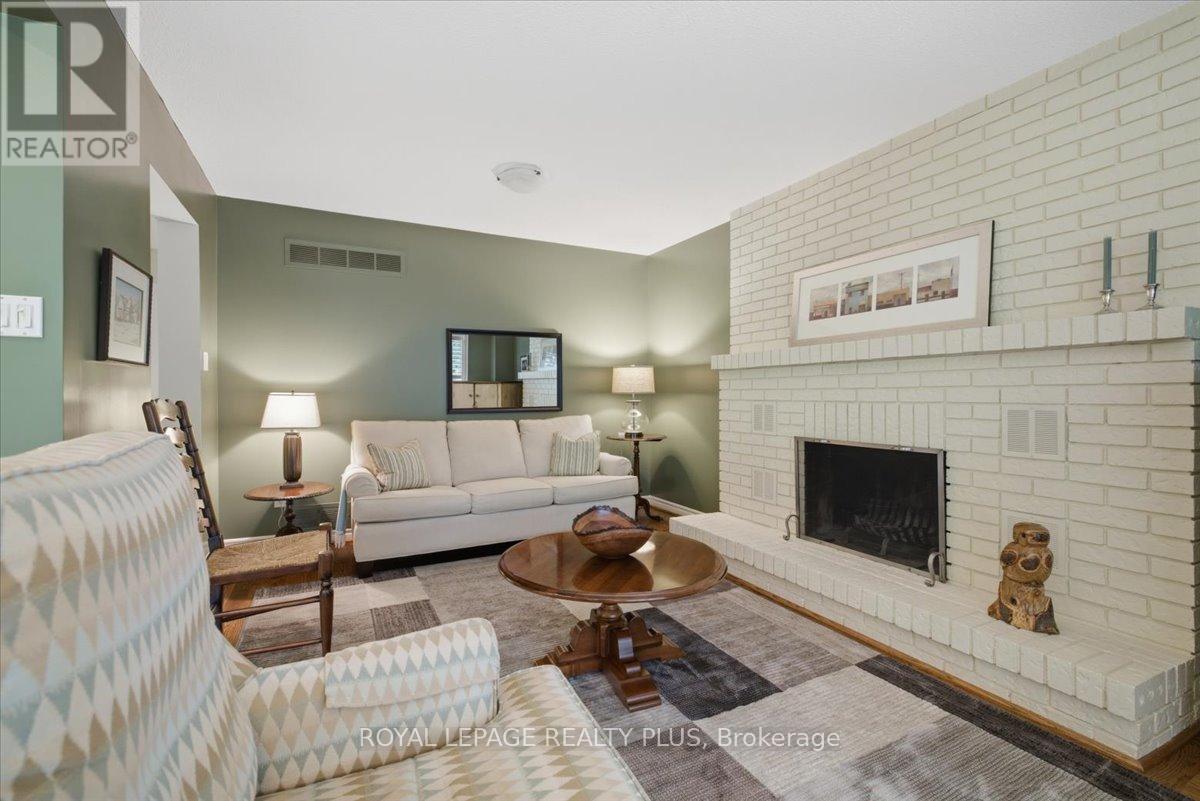 1054 Veroli Court, Mississauga, ON