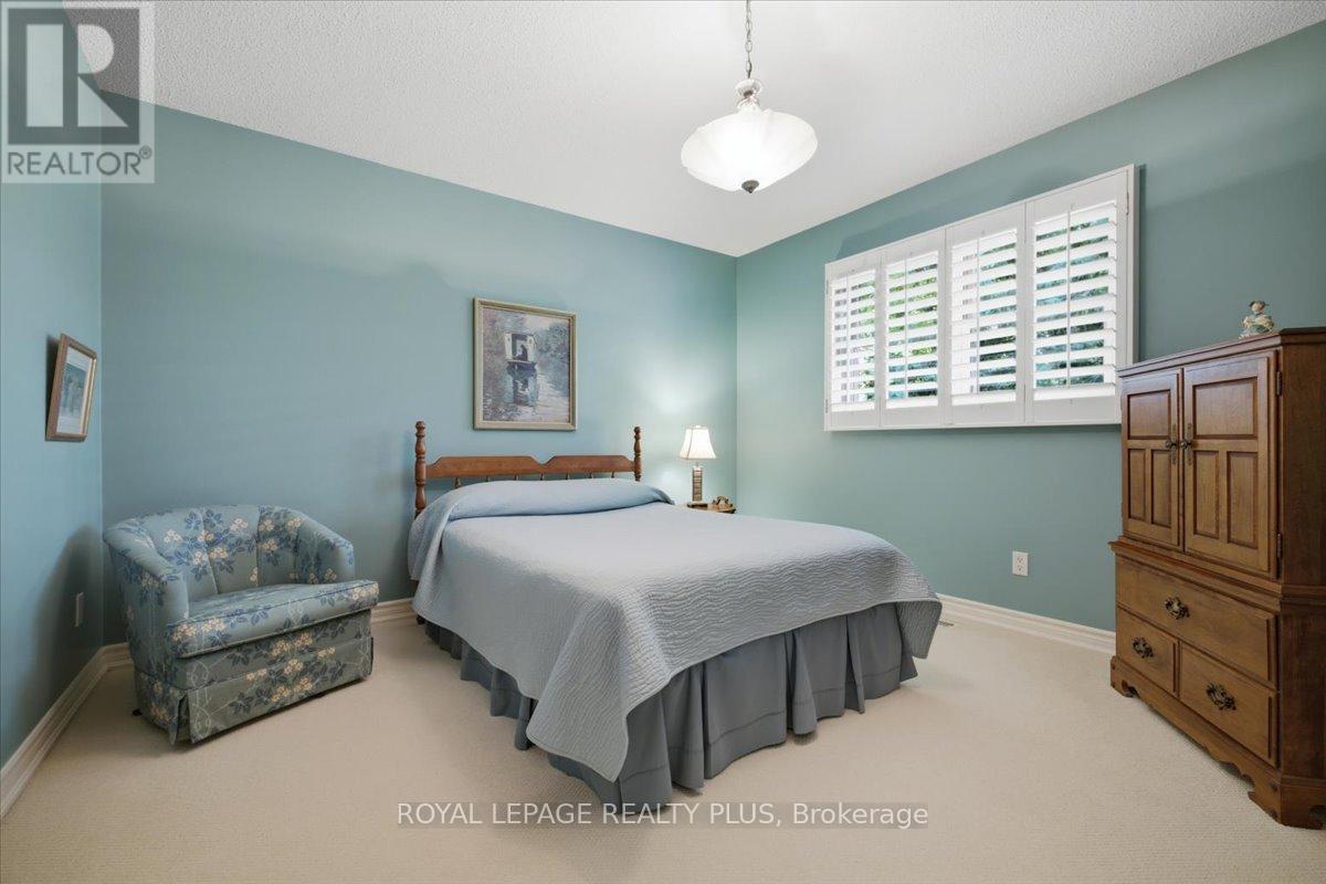 1054 Veroli Court, Mississauga, ON