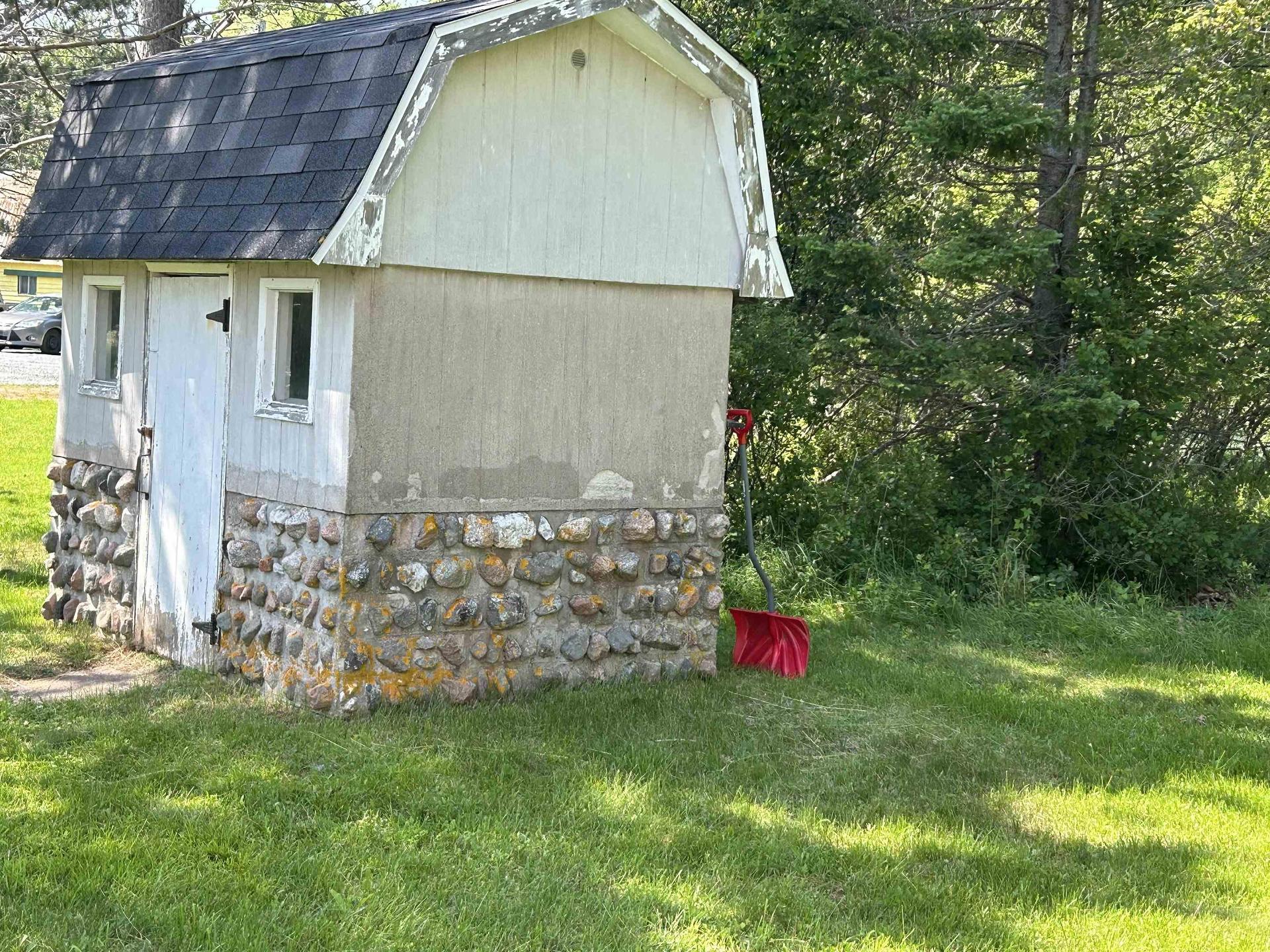 34 Stephen Avenue, Murray Siding, NS