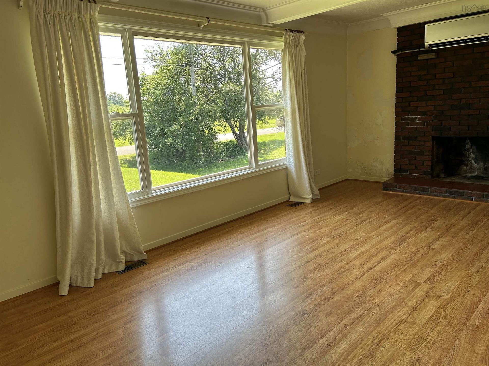 34 Stephen Avenue, Murray Siding, NS
