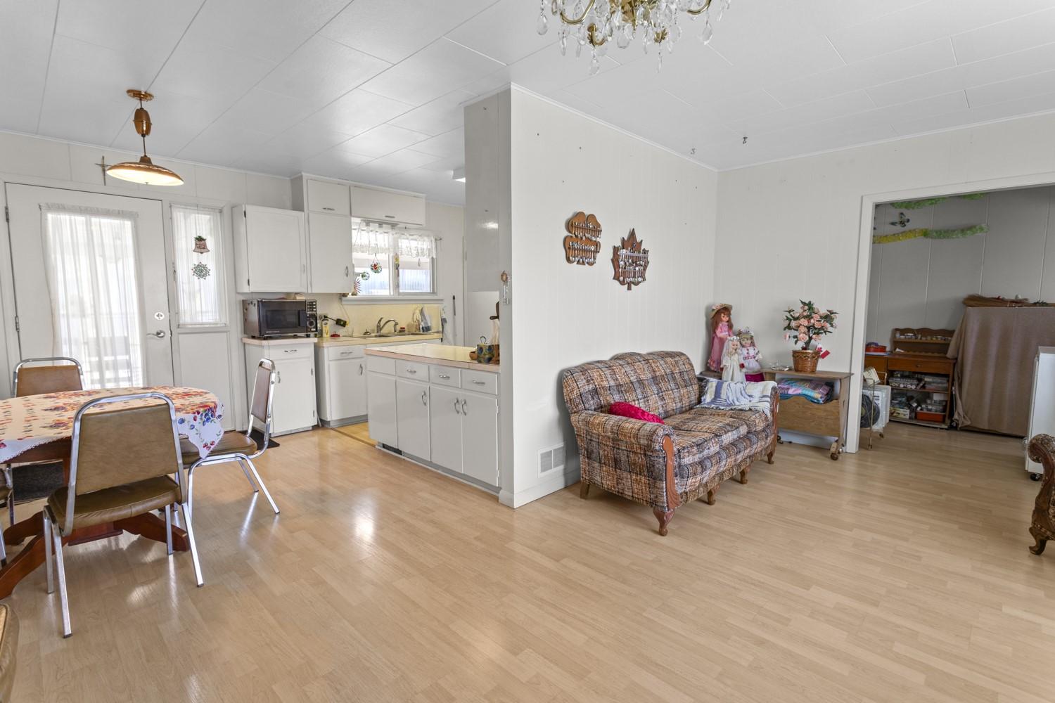 218 16Th Avenue, Creston, BC