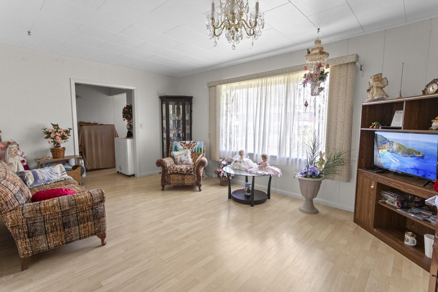 218 16Th Avenue, Creston, BC