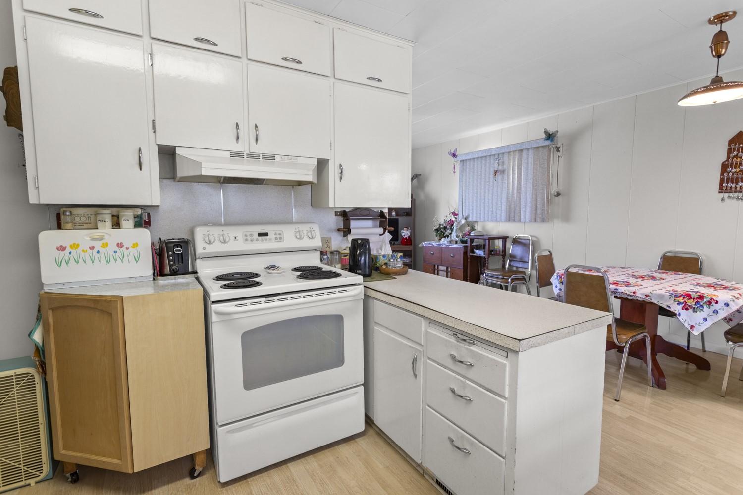 218 16Th Avenue, Creston, BC