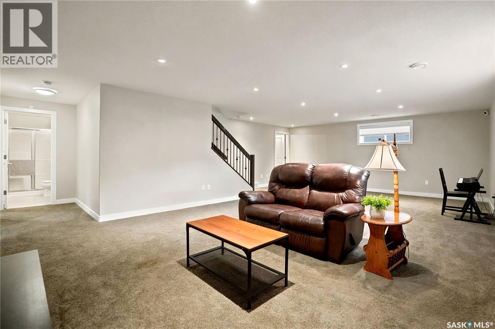 3973 Sandhill Crescent, Regina, SK