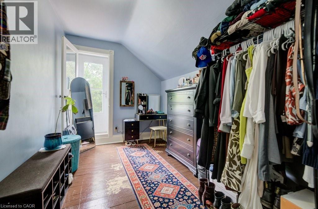 6 Tweed Street, Waterloo, ON - Indoor