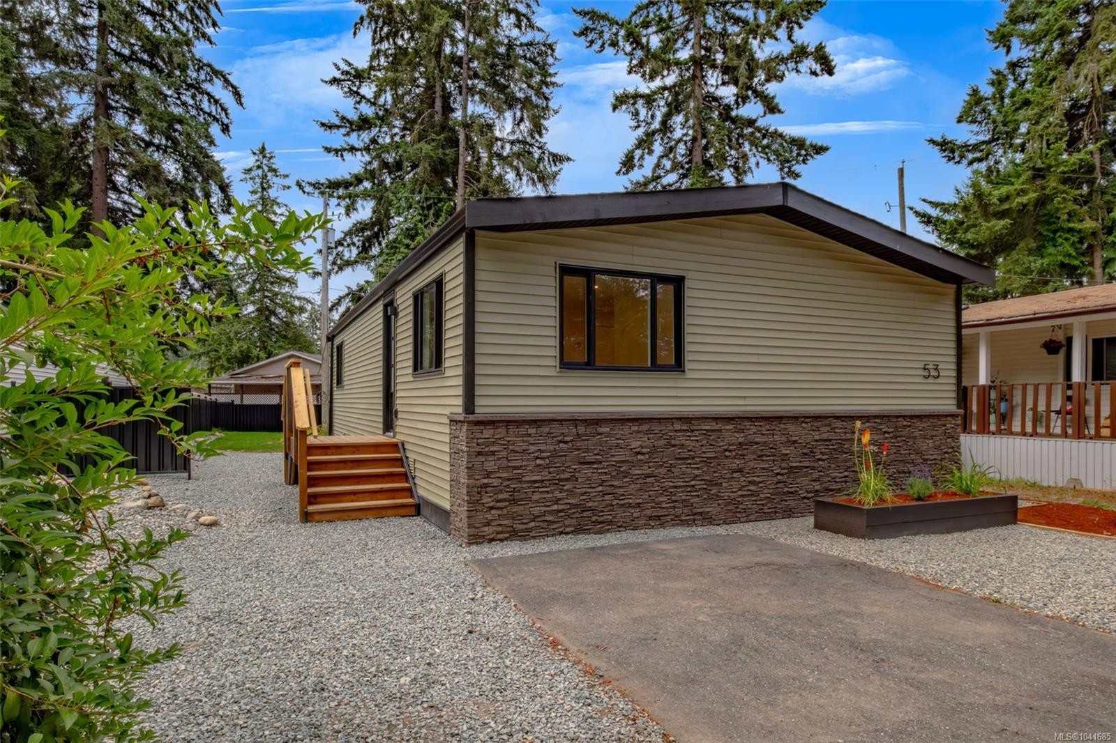 #53-3560 Hallberg Rd, Cassidy, BC