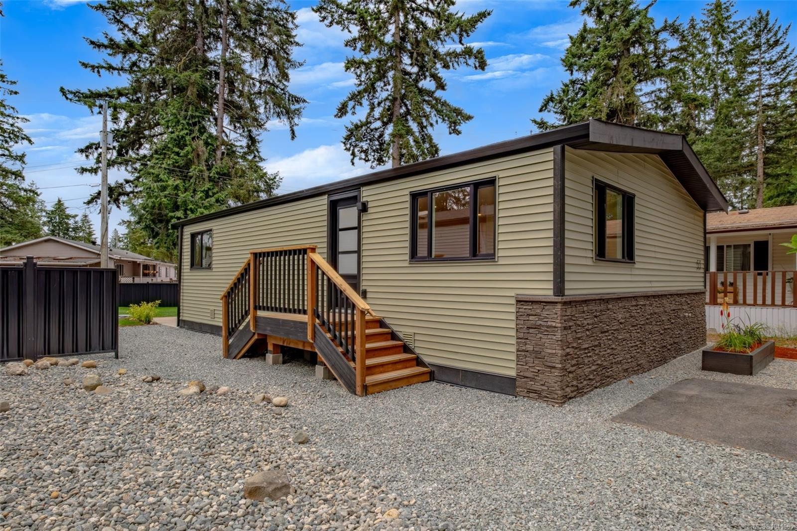 #53-3560 Hallberg Rd, Cassidy, BC