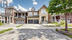 81 PRINCE OF WALES DRIVE Markham, ON L6C 0E1