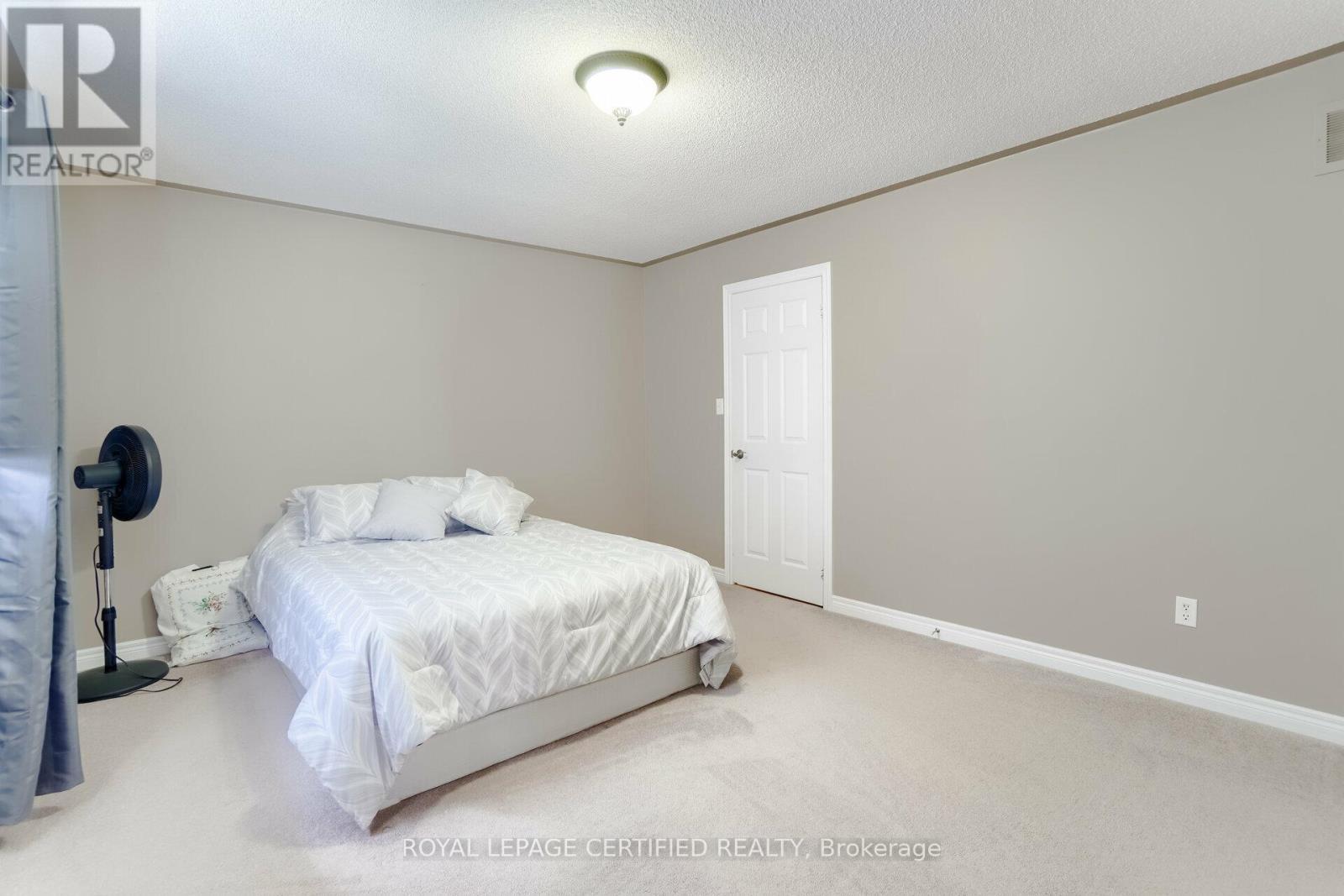 1027 Eager Road, Milton, ON