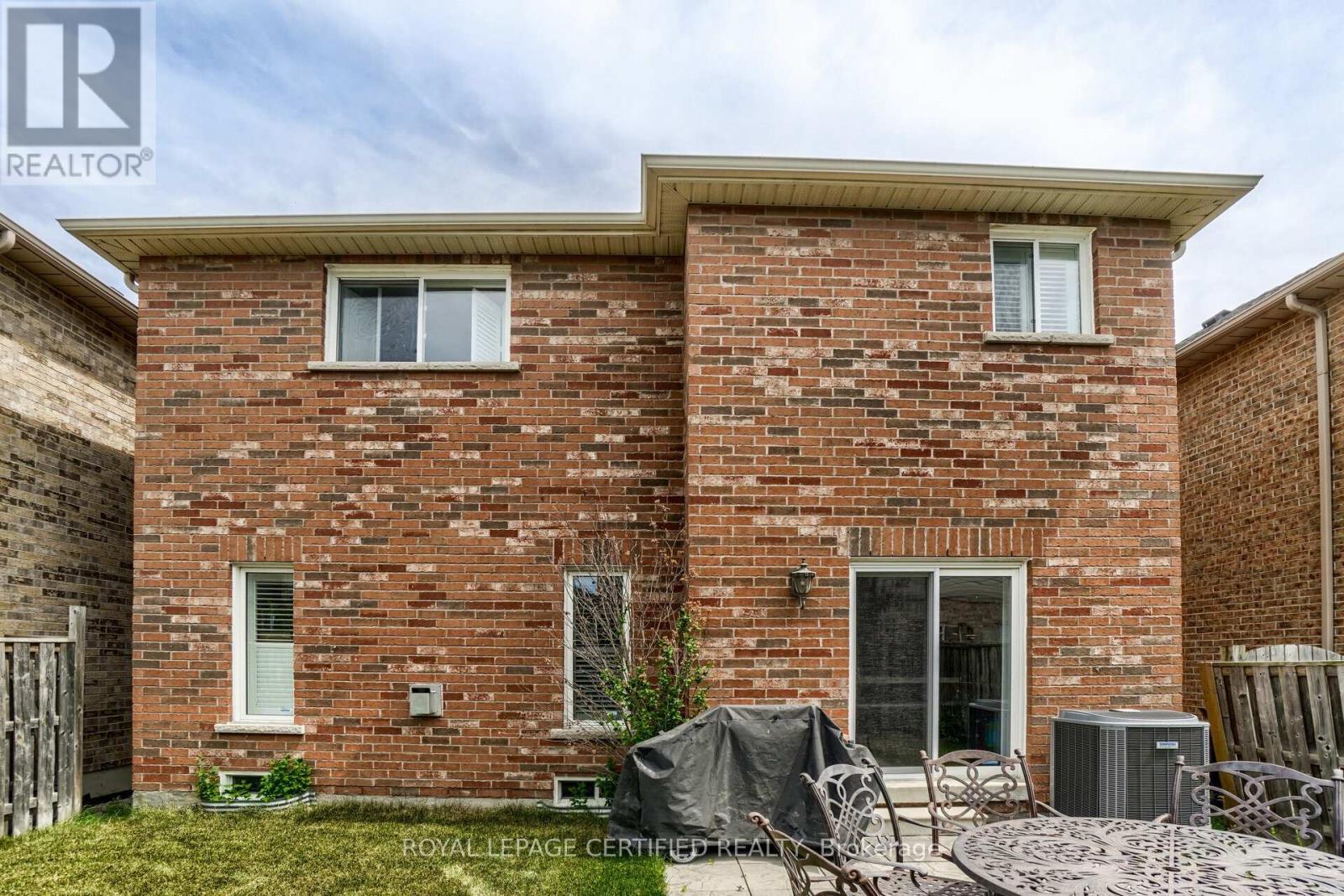 1027 Eager Road, Milton, ON