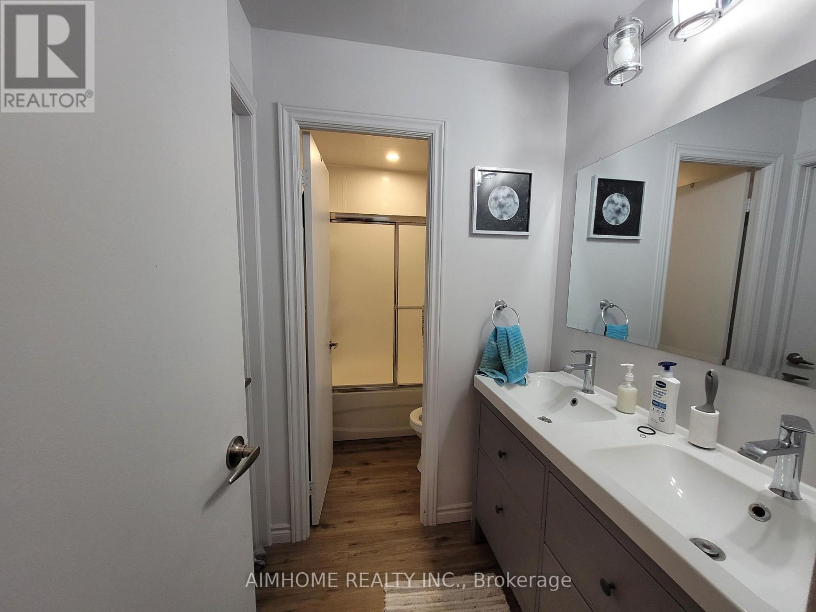 109 Westmount Road N, Waterloo, ON