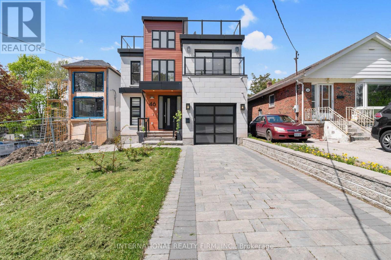 46 Sunnypoint Crescent, Toronto, ON