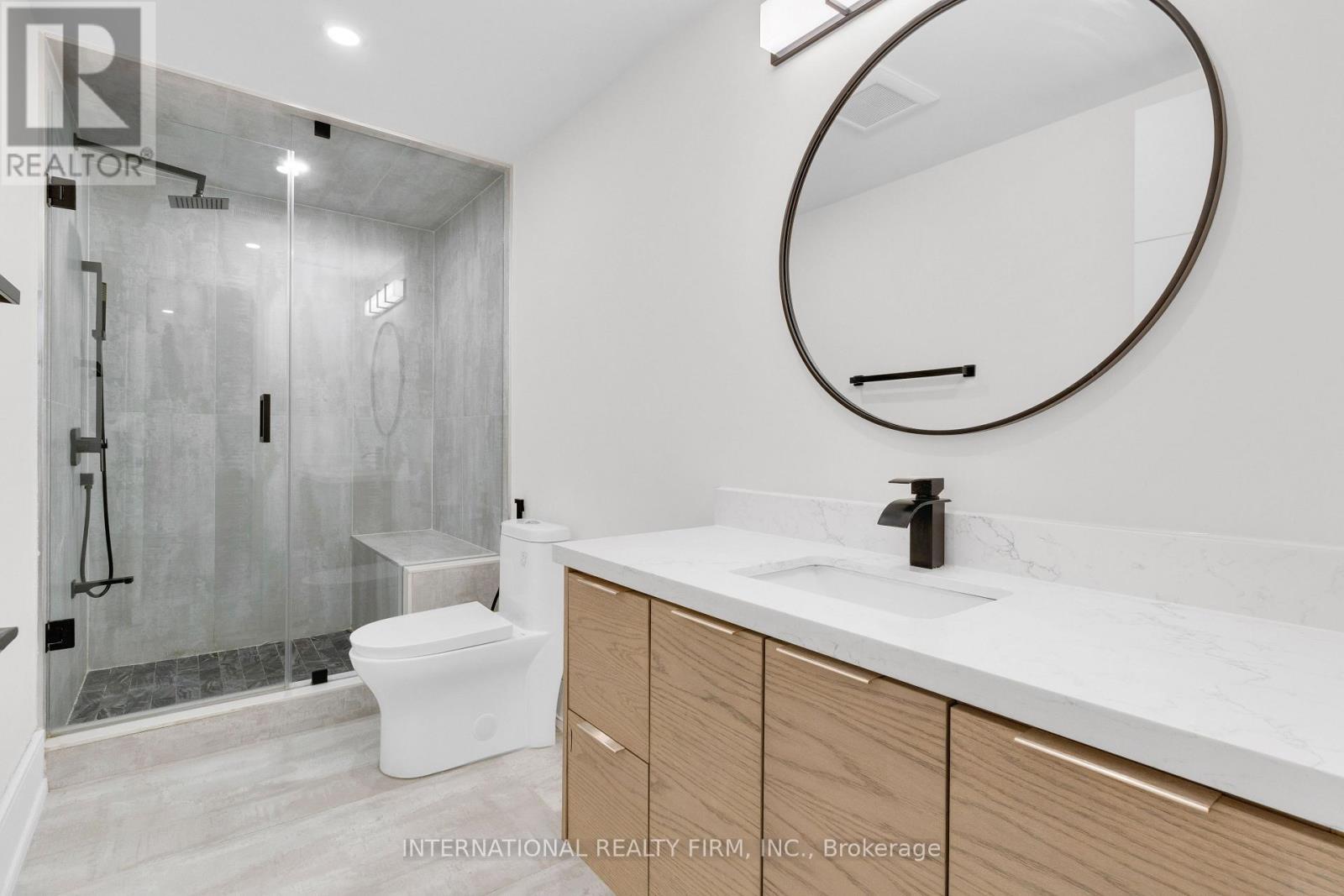 46 Sunnypoint Crescent, Toronto, ON
