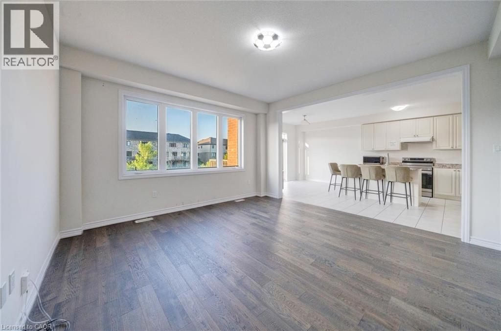 52 Explorer Way, Thorold, ON