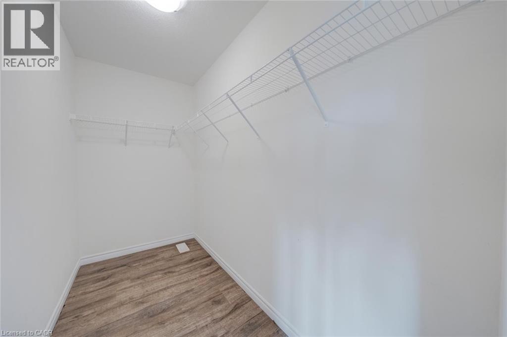 52 Explorer Way, Thorold, ON