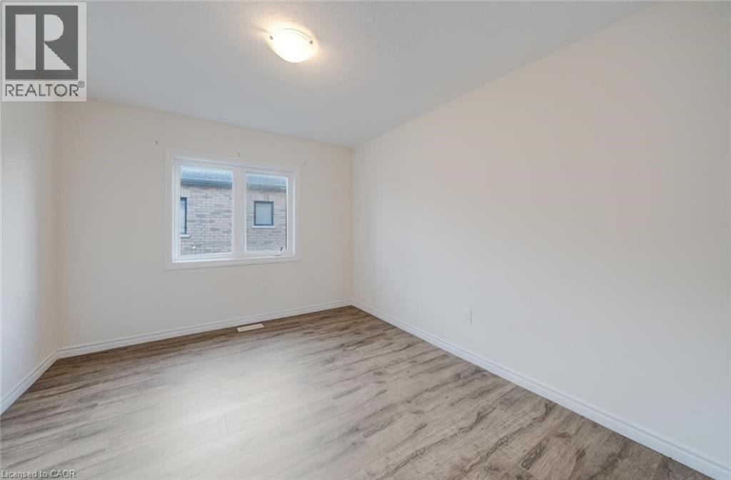 52 Explorer Way, Thorold, ON