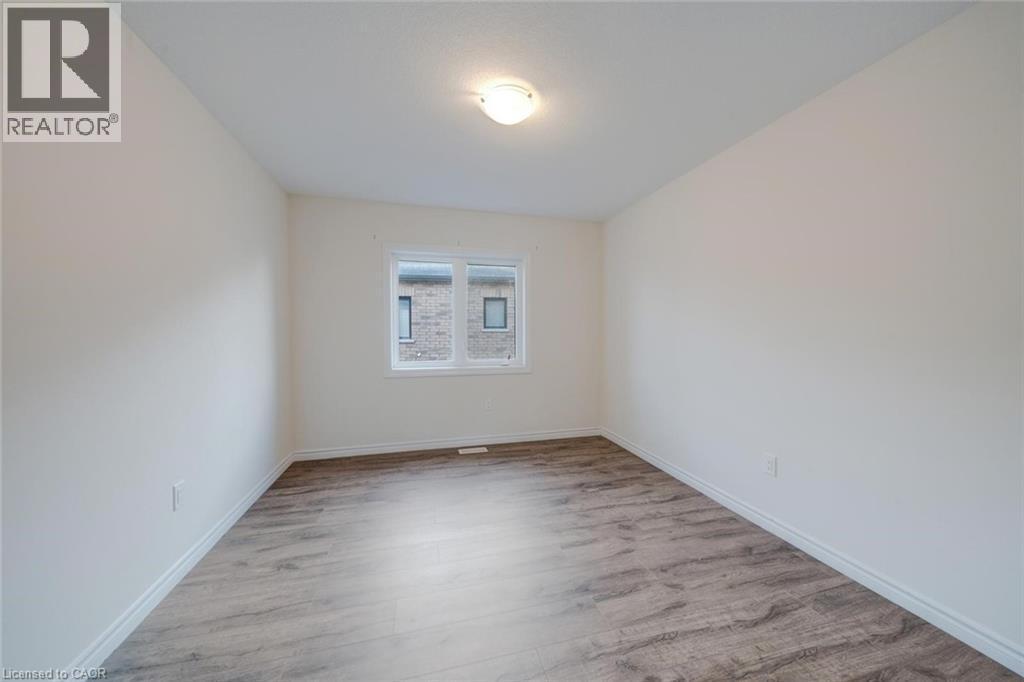 52 Explorer Way, Thorold, ON