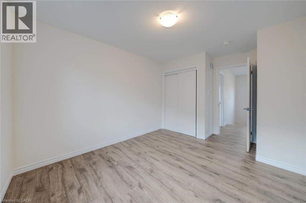 52 Explorer Way, Thorold, ON