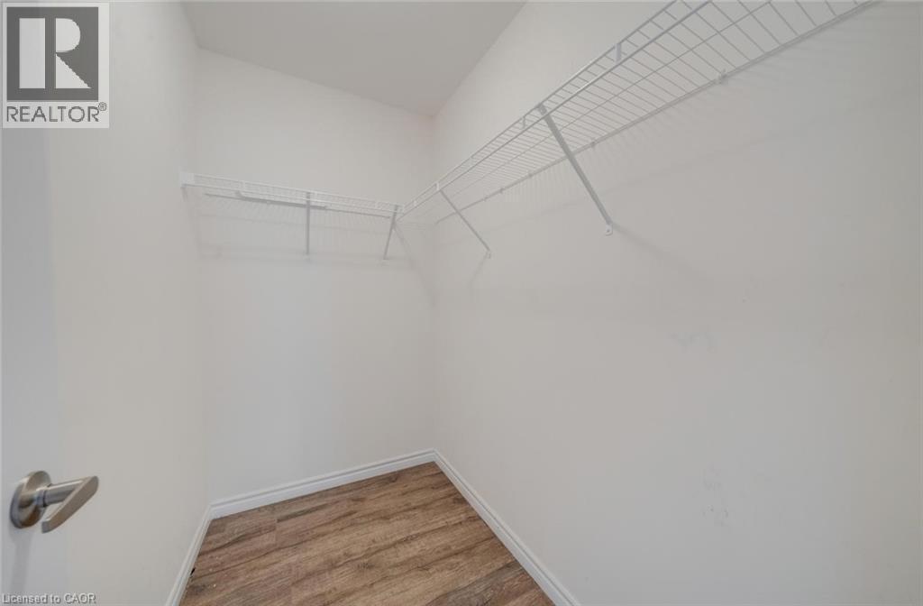 52 Explorer Way, Thorold, ON
