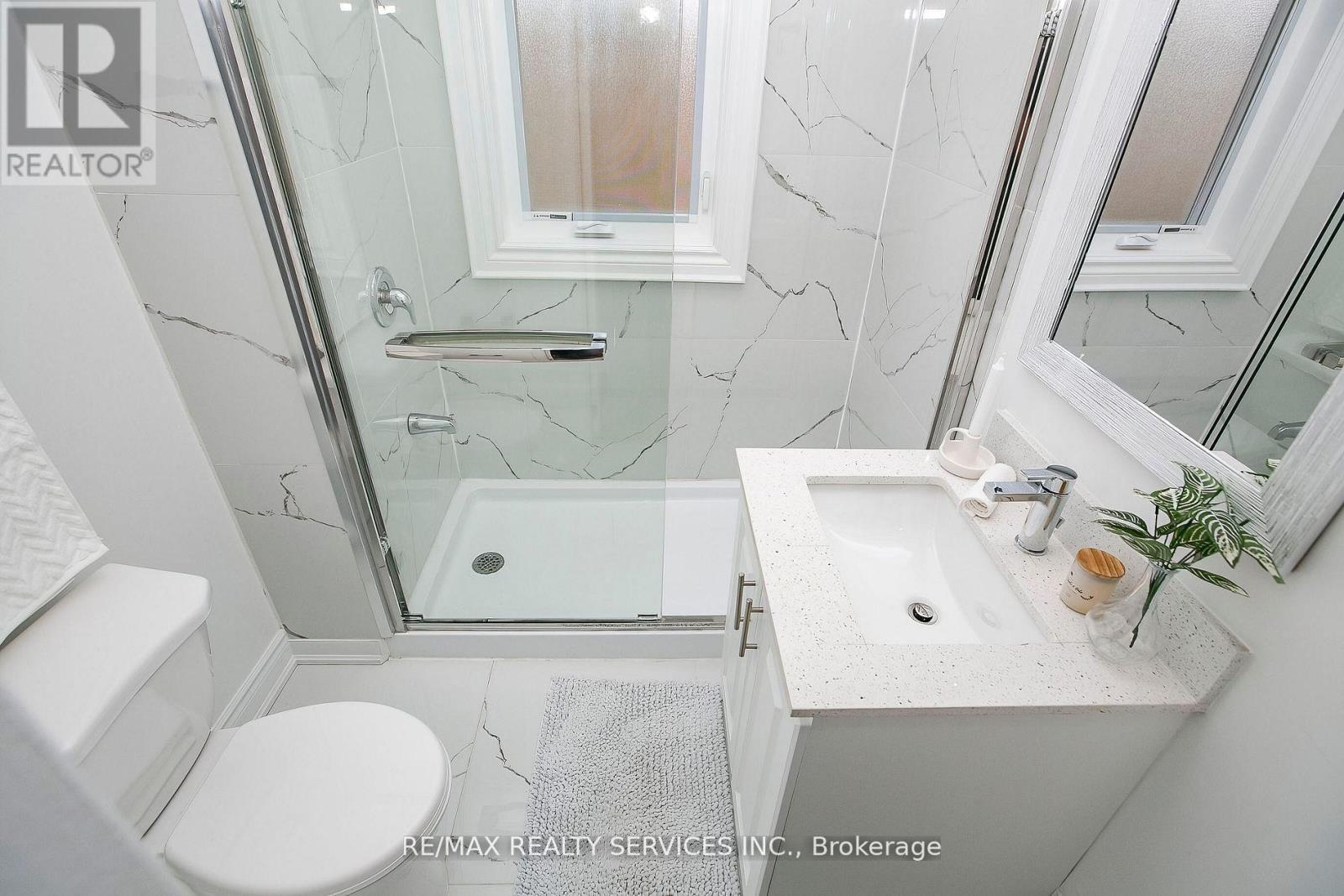20 Somerset Avenue, Hamilton, ON