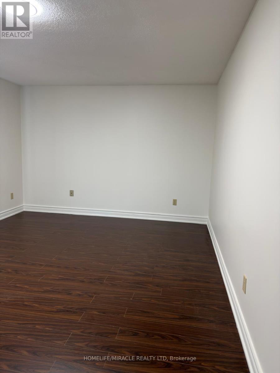51 Wright Crescent, Ajax, ON