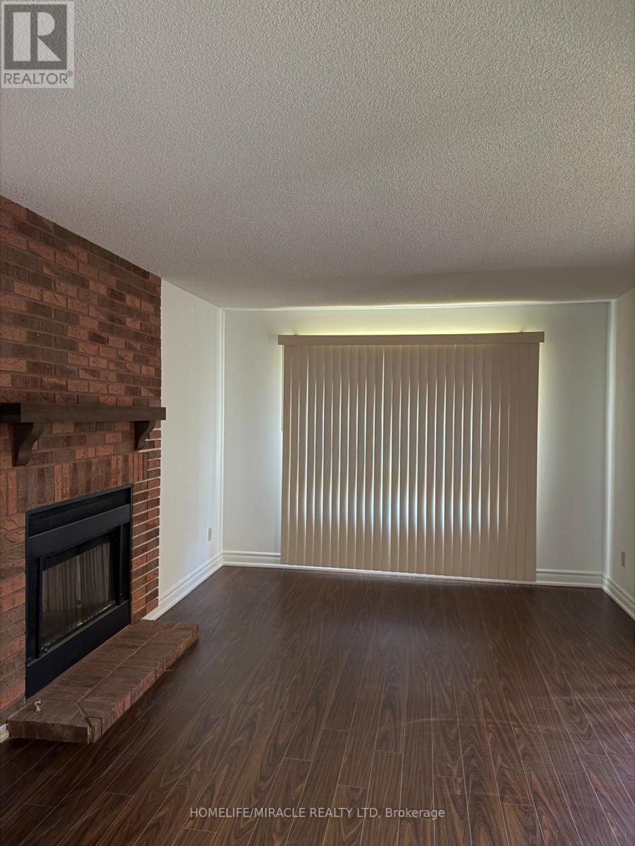 51 Wright Crescent, Ajax, ON