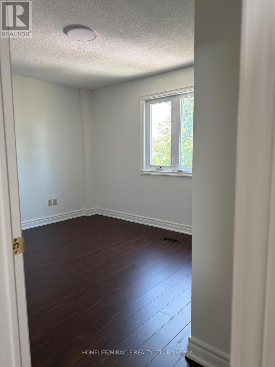 51 Wright Crescent, Ajax, ON