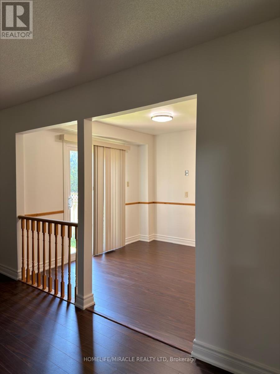 51 Wright Crescent, Ajax, ON