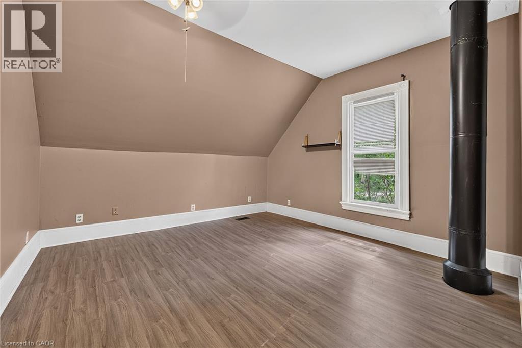 44 Sims Lock Road, Caledonia, ON - Indoor Photo Showing Other Room