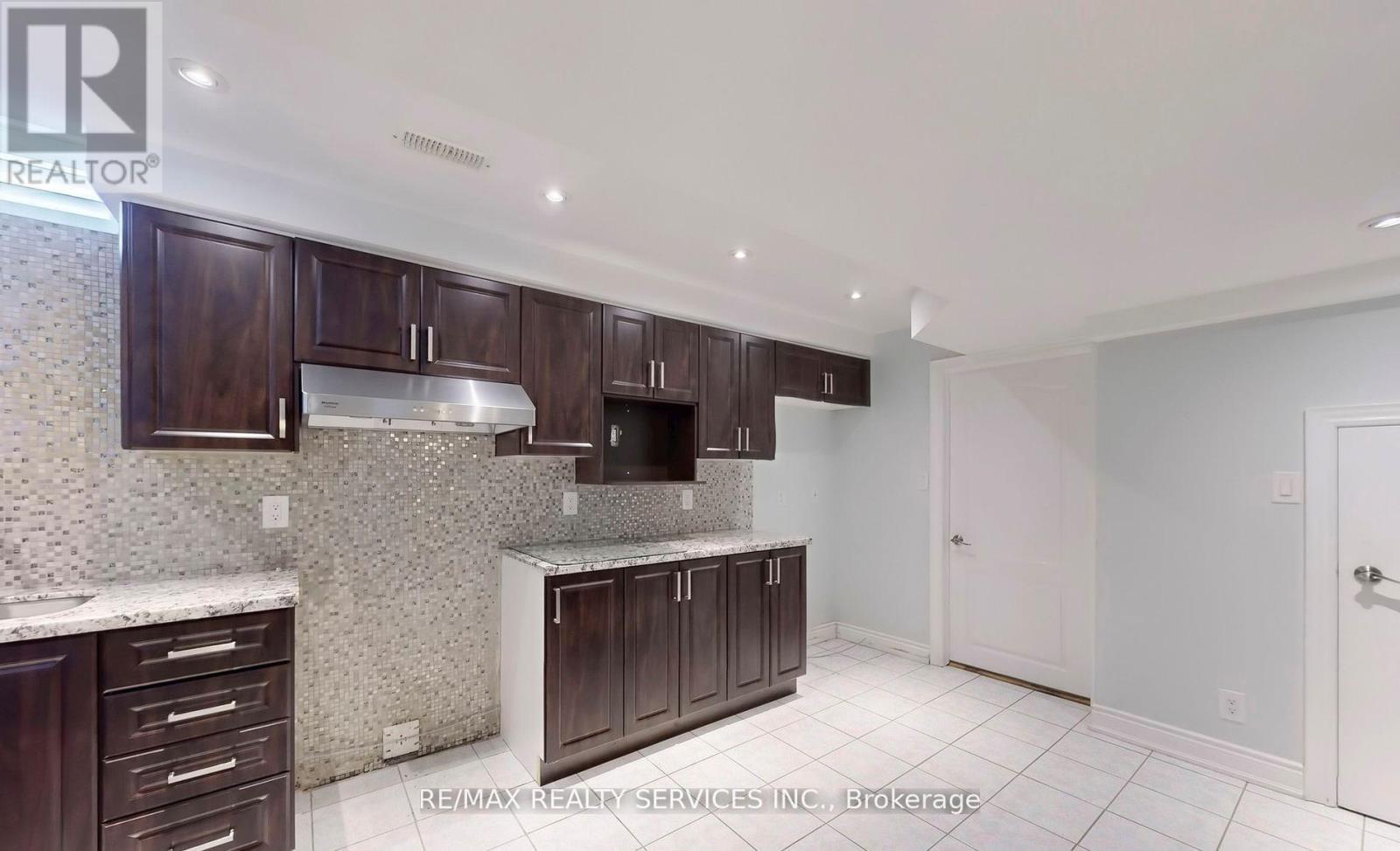 3822 Mcdowell Drive, Mississauga, ON