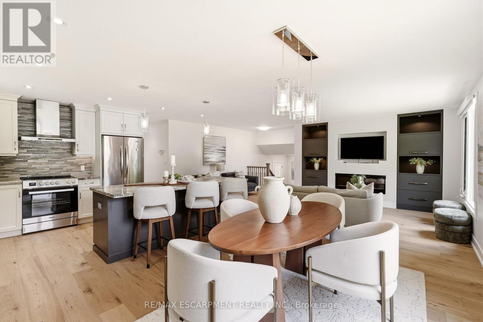 2234 Kilbride Street, Burlington, ON