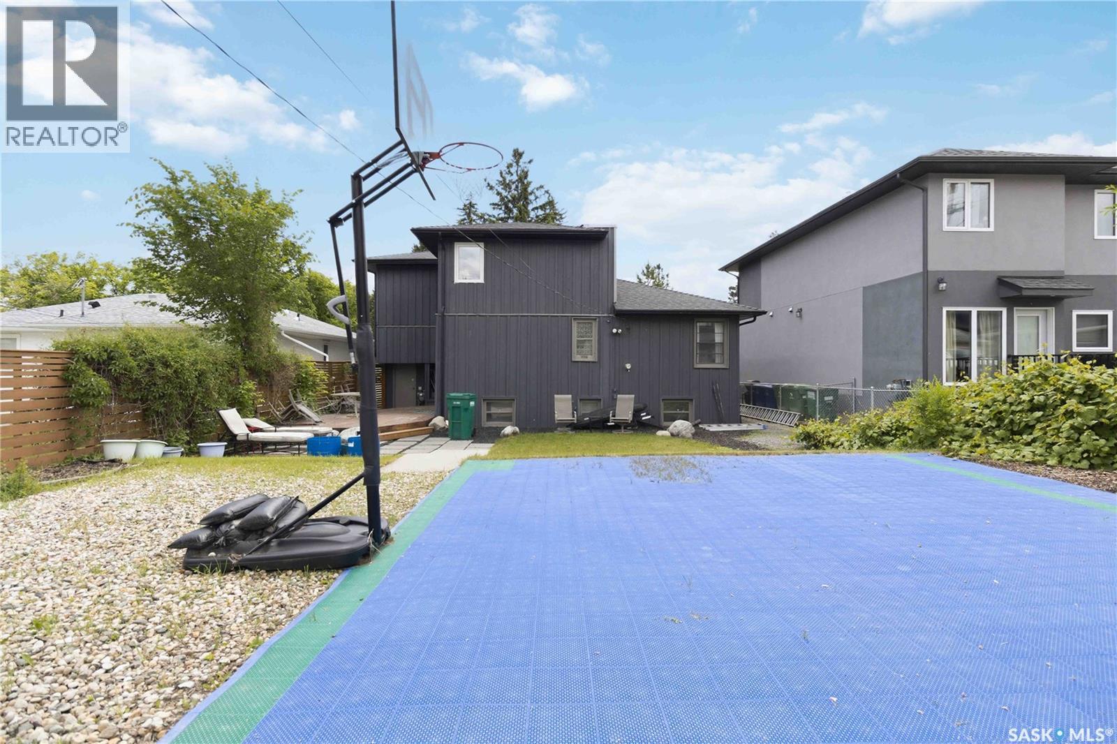 1329 14Th Street E, Saskatoon, SK