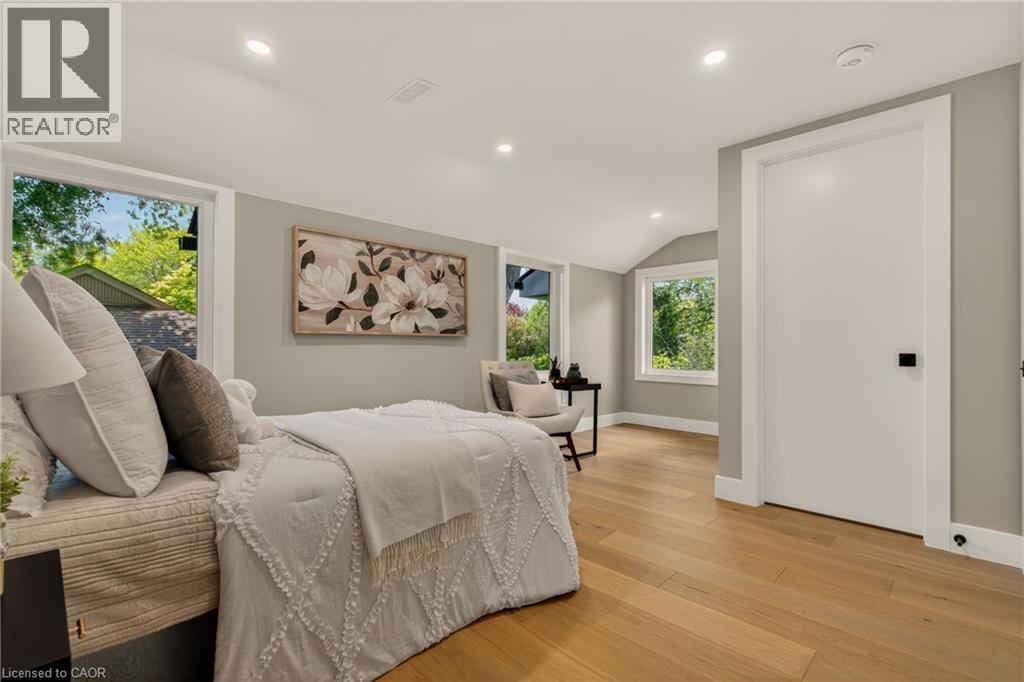 274 Mountain Brow Boulevard, Hamilton, ON