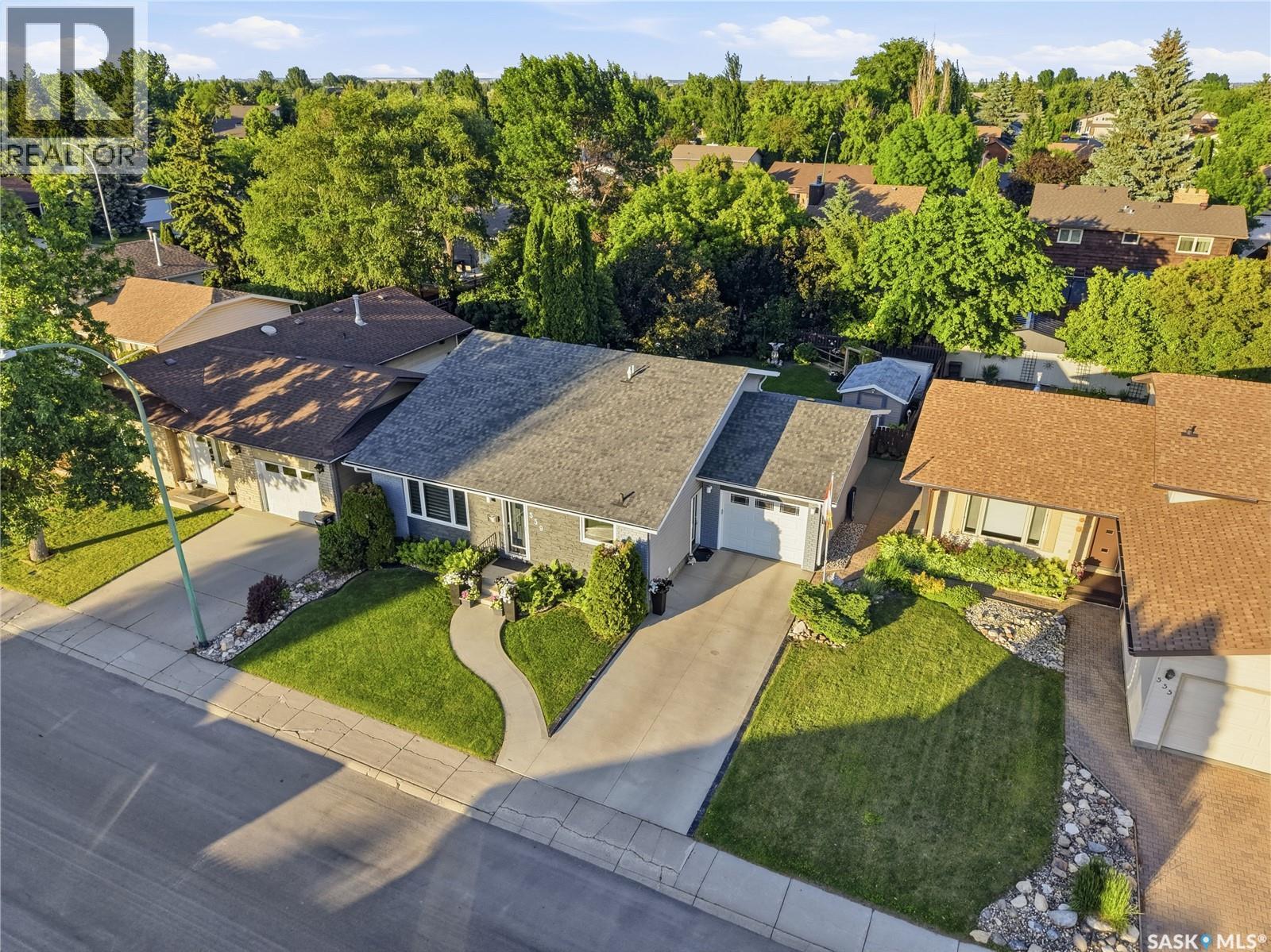 559 Delaronde Road, Saskatoon, SK