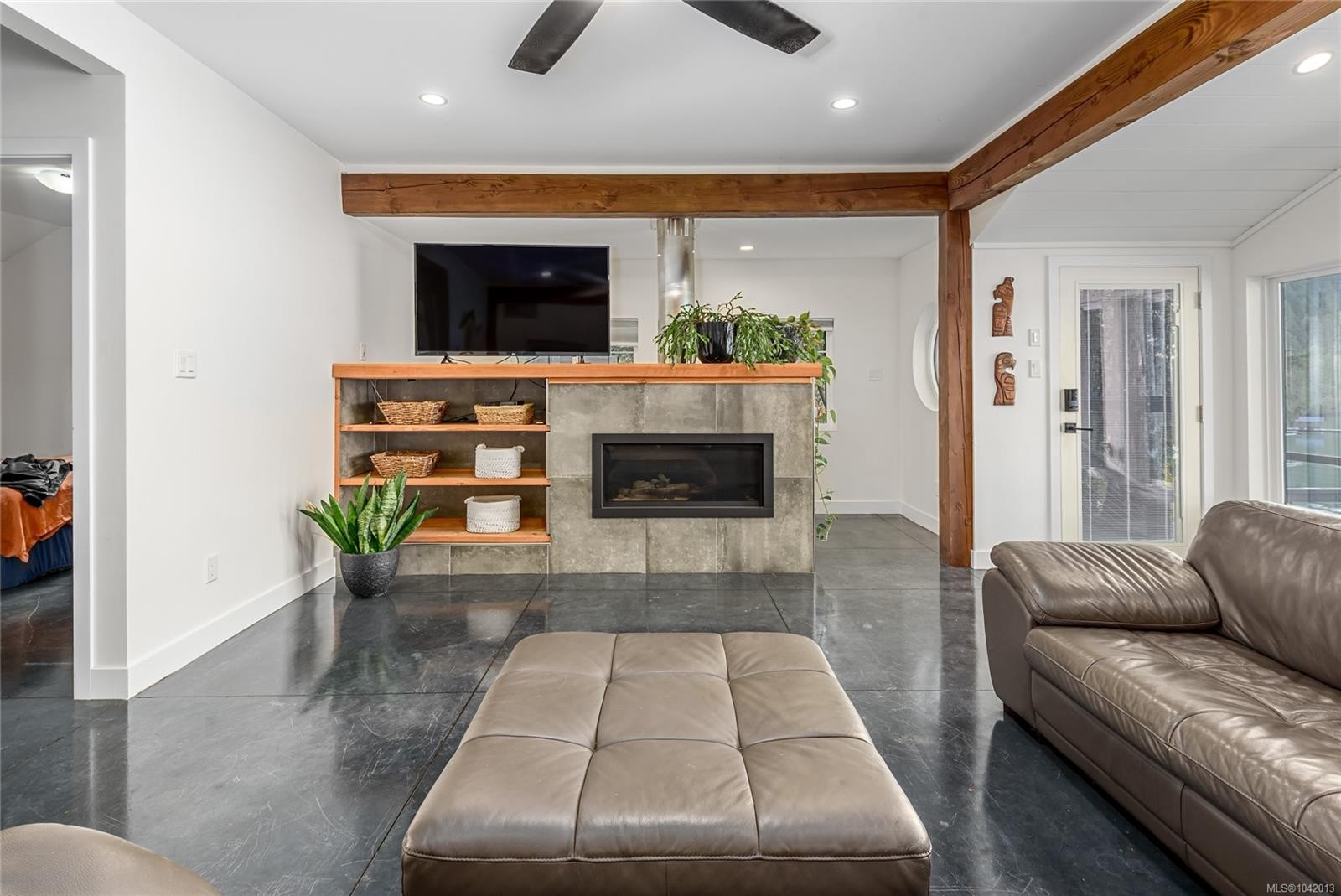 111 Horbury Rd, Cumberland, BC
