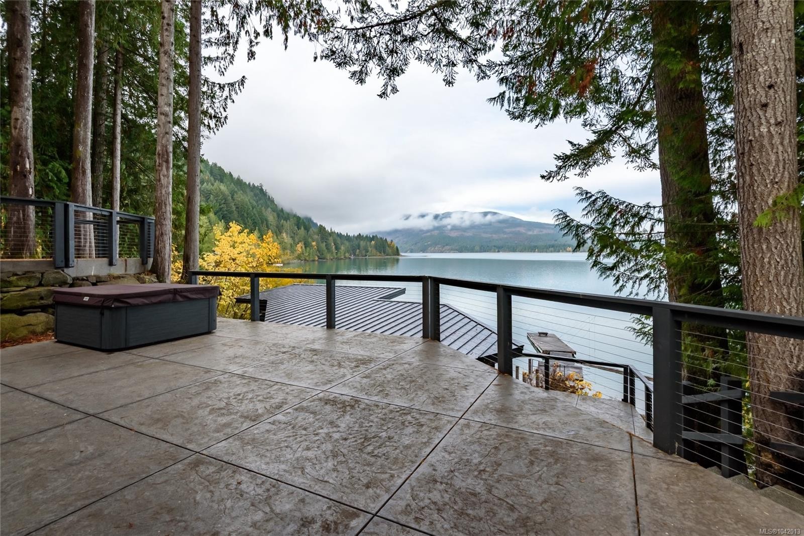111 Horbury Rd, Cumberland, BC