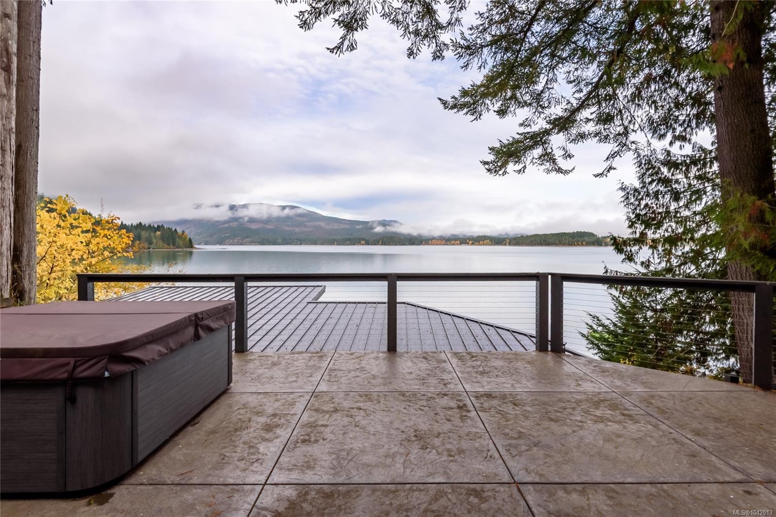 111 Horbury Rd, Cumberland, BC
