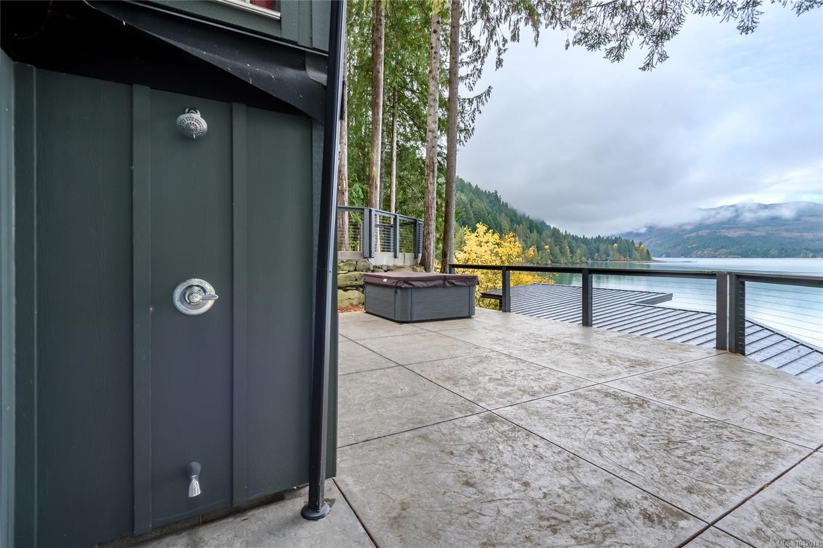 111 Horbury Rd, Cumberland, BC