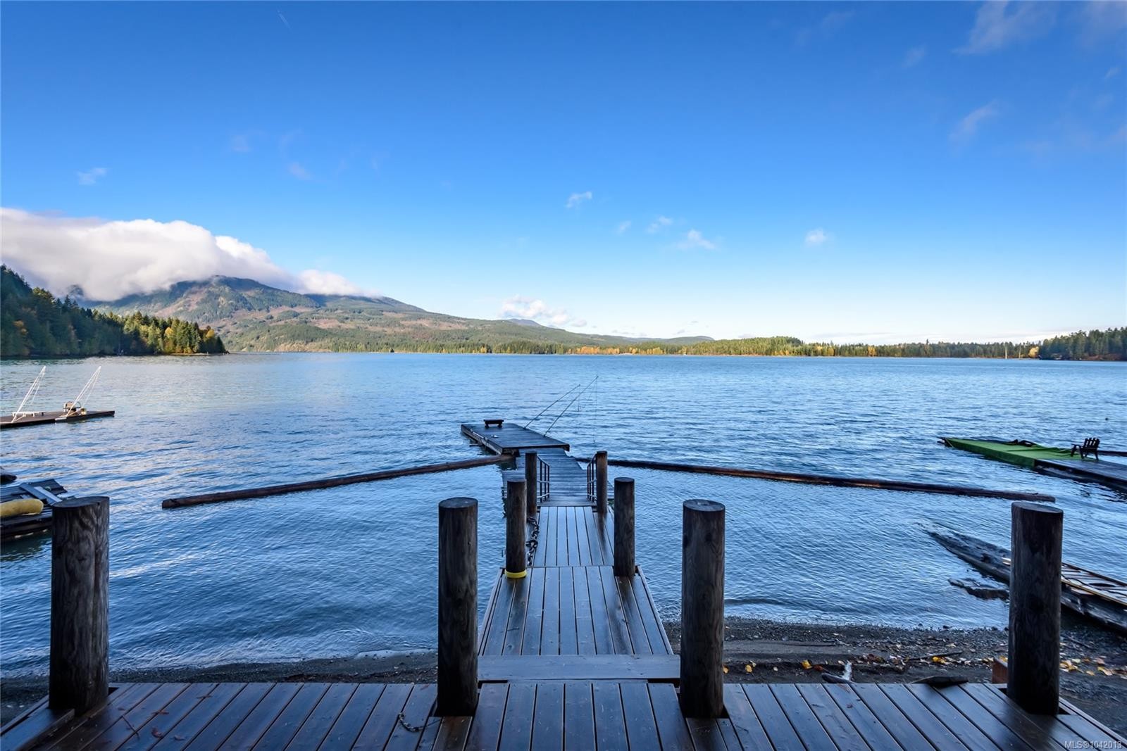 111 Horbury Rd, Cumberland, BC