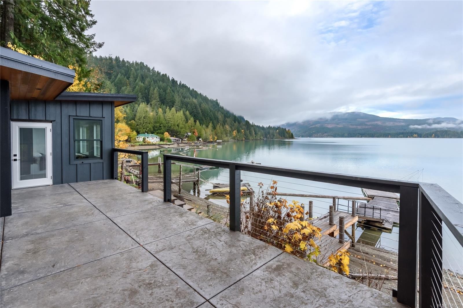 111 Horbury Rd, Cumberland, BC