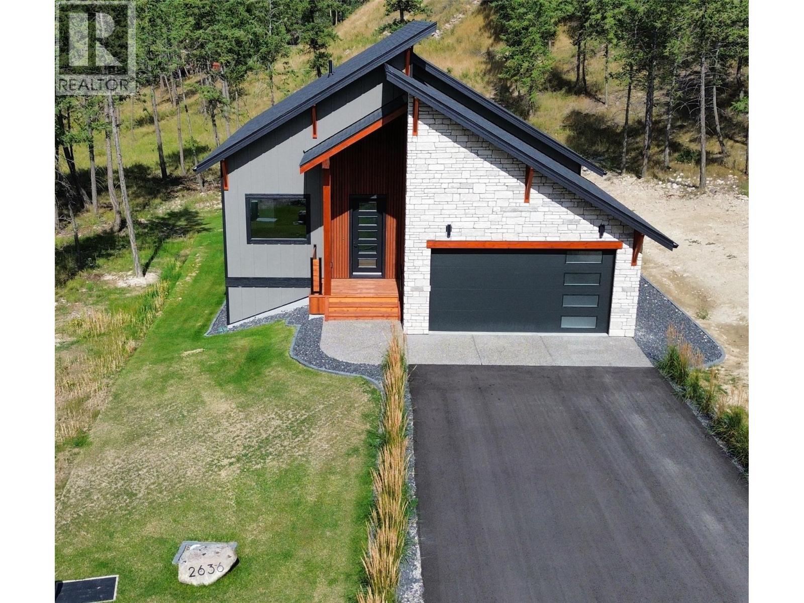 2636 Taynton Trail, Invermere, BC - Indoor
