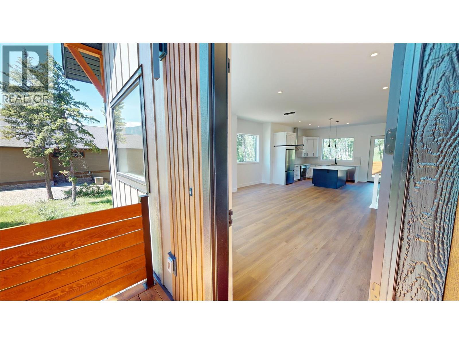 2636 Taynton Trail, Invermere, BC - Indoor Photo Showing Other Room