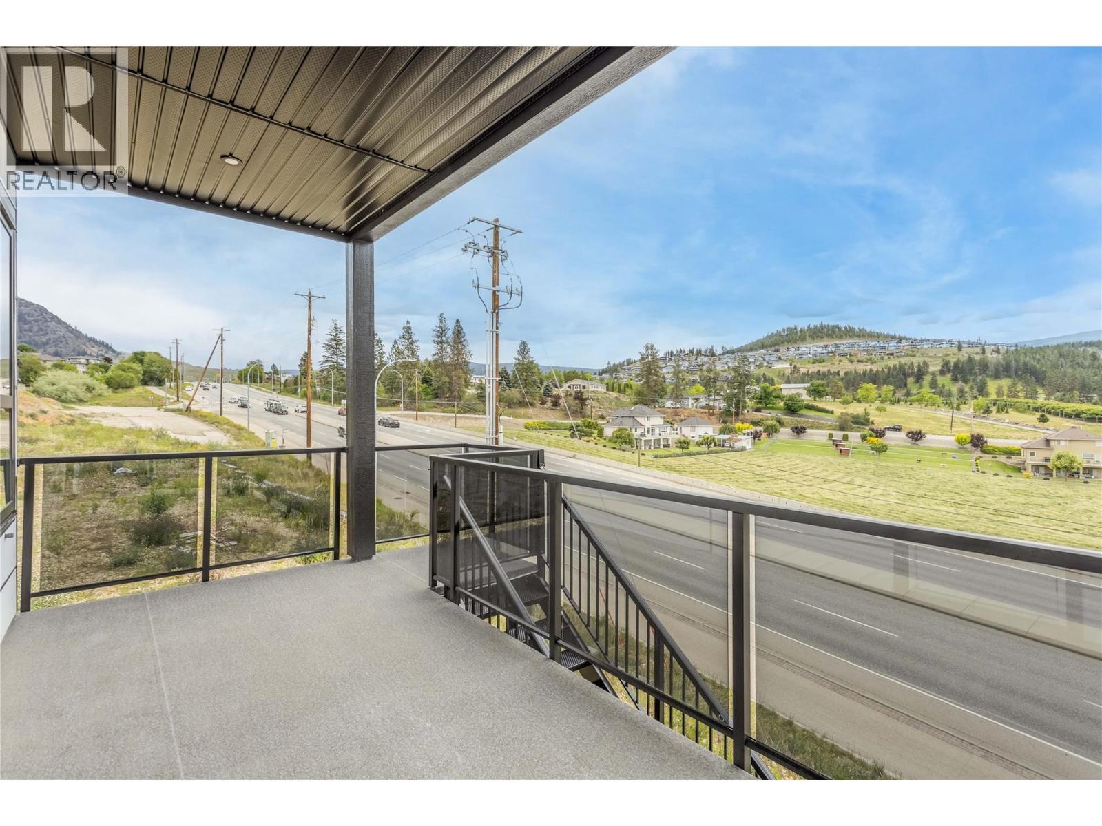 With Stairs to Backyard - 1152 Hume Avenue, Kelowna, BC