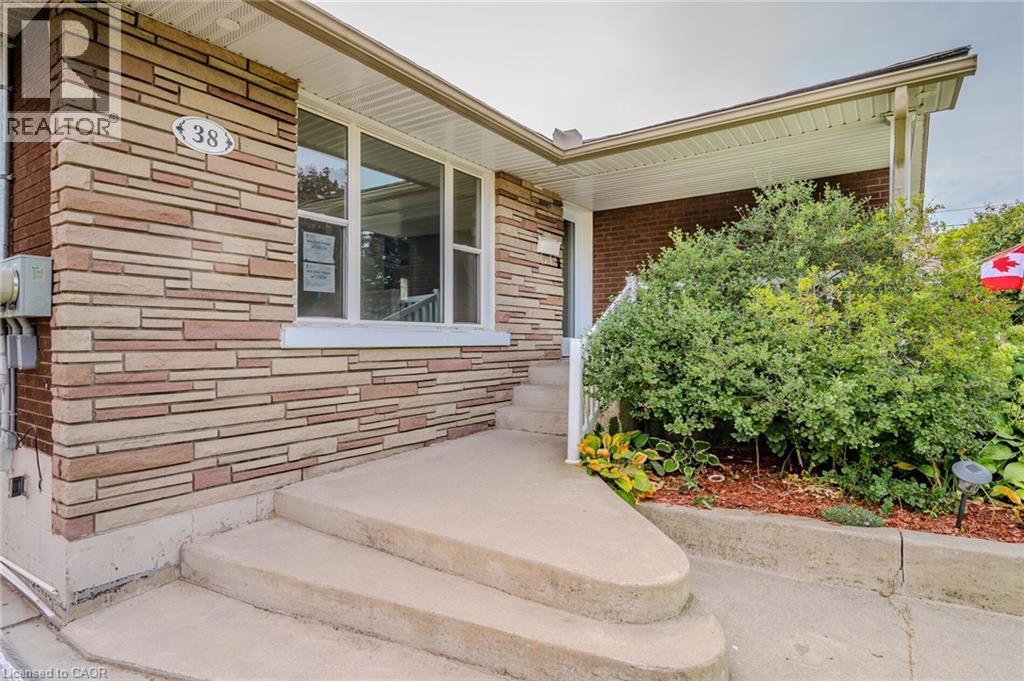 38 Endfield Avenue Unit# Main, Hamilton, ON