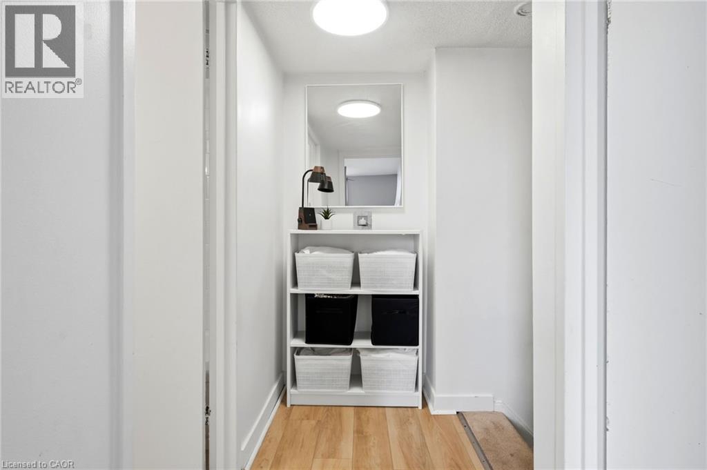 15 Nicklaus Drive Unit# 17, Hamilton, ON