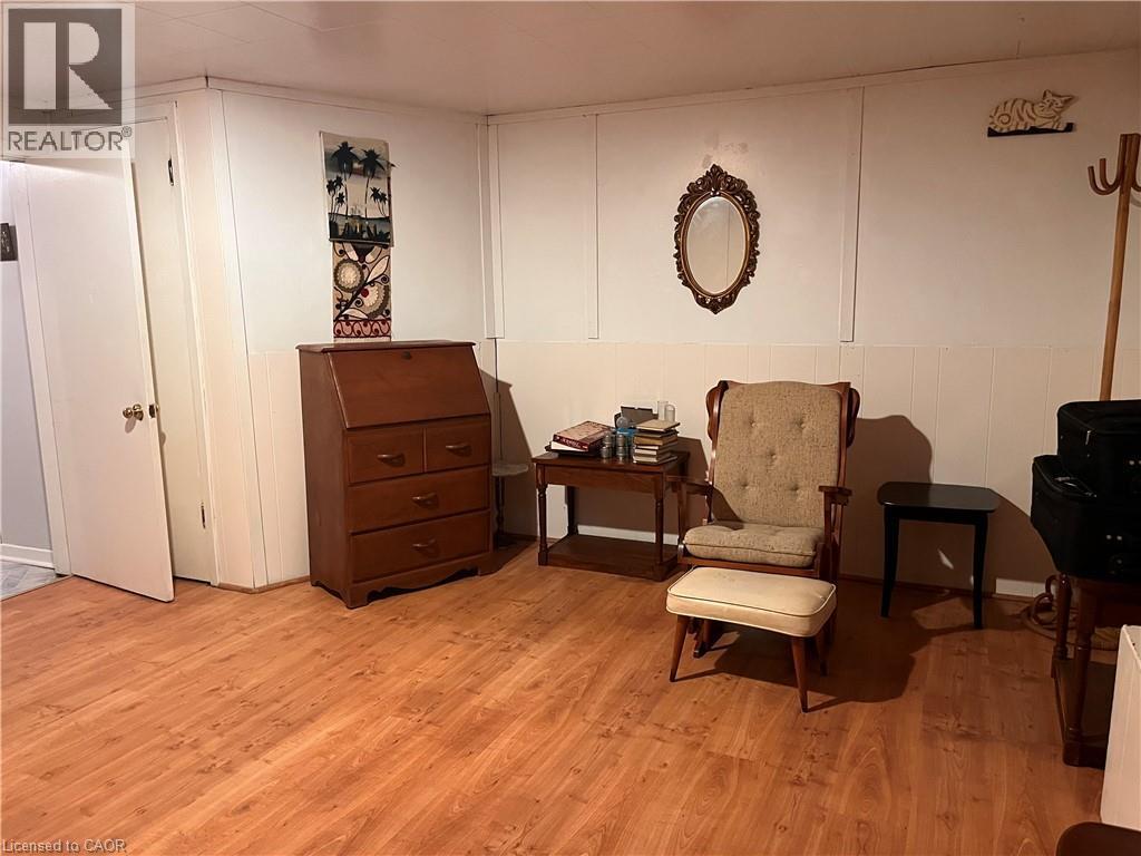 1199 Nottingham Avenue, Burlington, ON - Indoor