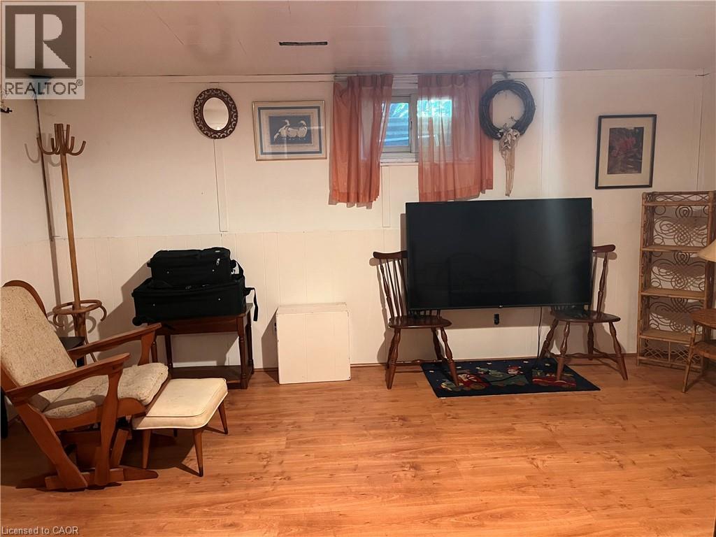 1199 Nottingham Avenue, Burlington, ON - Indoor