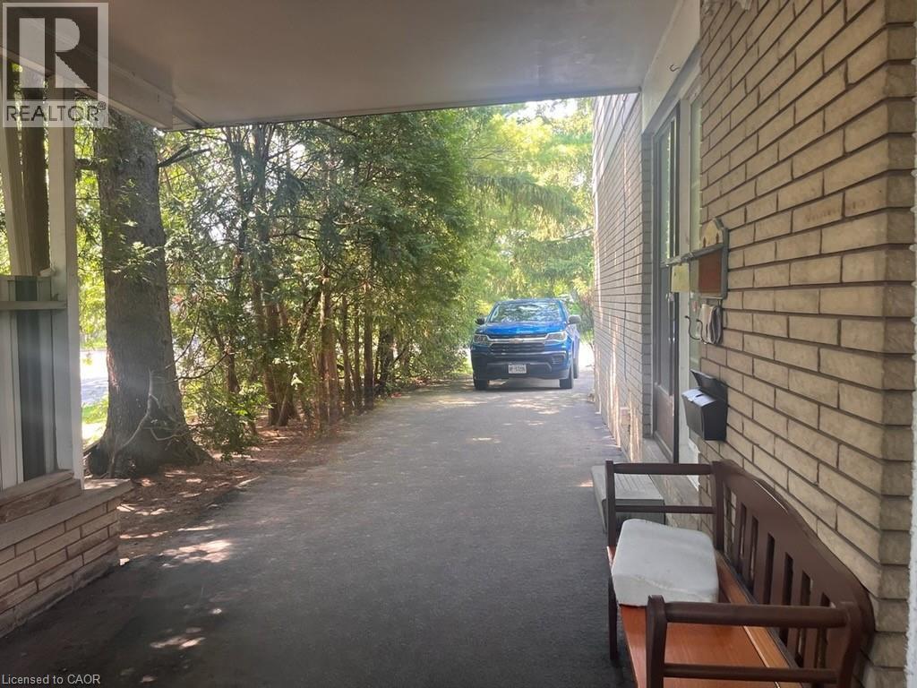 1199 Nottingham Avenue, Burlington, ON - With Exterior