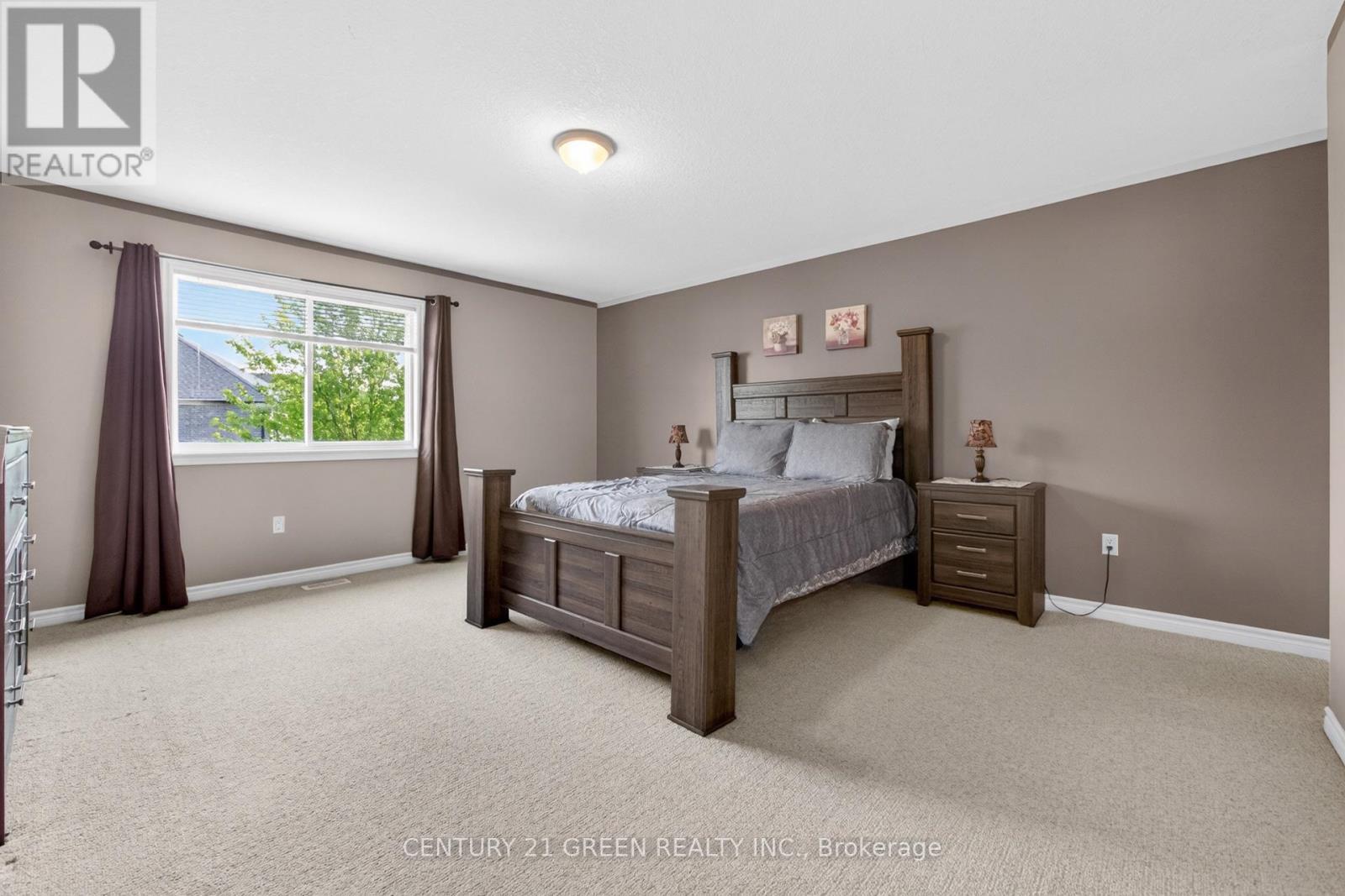 21 Hawkswood Drive, Kitchener, ON